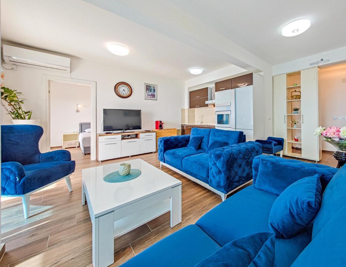 Apartment Plavo Nebo Dobra Voda Ngoại thất bức ảnh